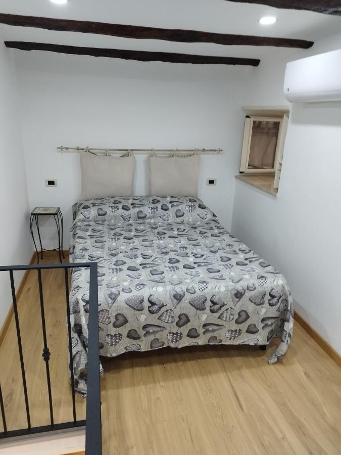 Il Rifugio Del Conte Apartamento Nápoles Exterior foto